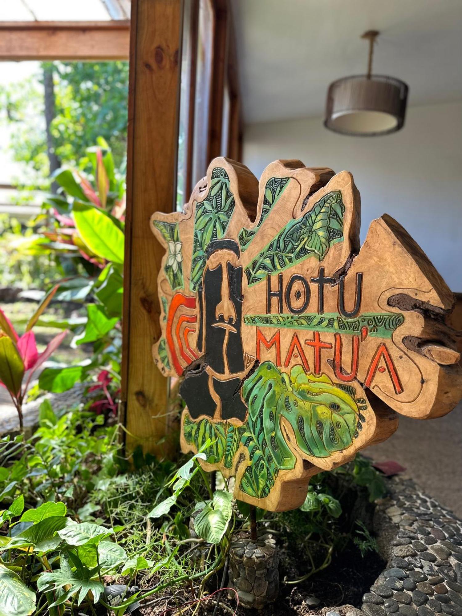 Hotel Hotu Matua By Ei Hanga Roa Esterno foto